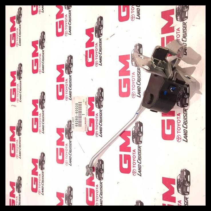 DISKON DOOR LOCK VX80 BARNDOOR GX HZJ80 PINTU KUPU-KUPU LOCK KANAN BAWAH ORI 69380 