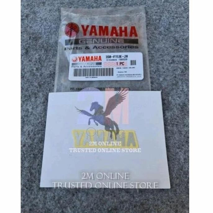 EMBLEM TULISAN YAMAHA SAMBUNGAN BODY BLKG MIO ORI 3S0-F153E-20