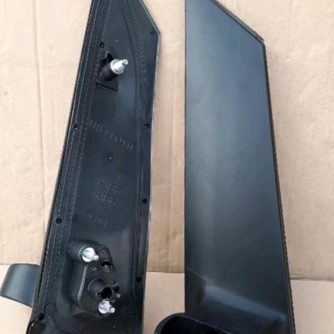 Dudukan Tangkai Spion Innova 2013 Kaki Spion Original