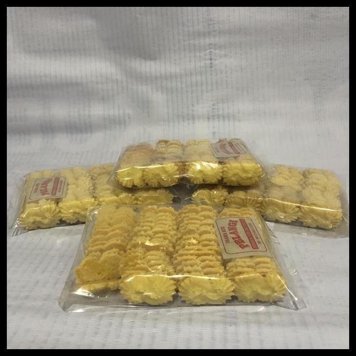 

DISKON KUE LEBARAN KUE MENTEGA KUE PELANGI SS 250 GRAM !!!!