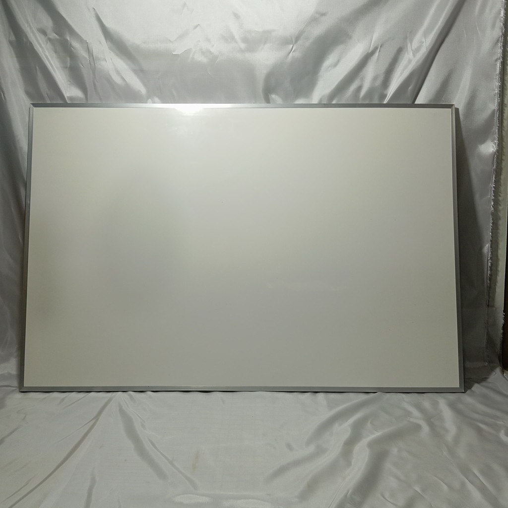 

PAPAN TULIS WHITE BOARD UKURAN 120 * 80