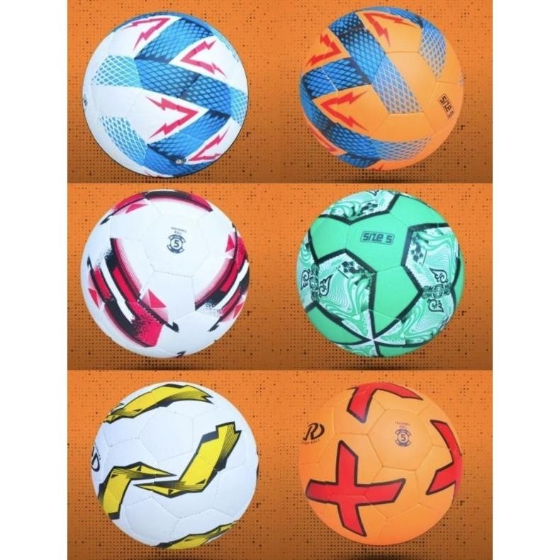 Bola Sepak Bola / Futsal Size 5 Ringan
