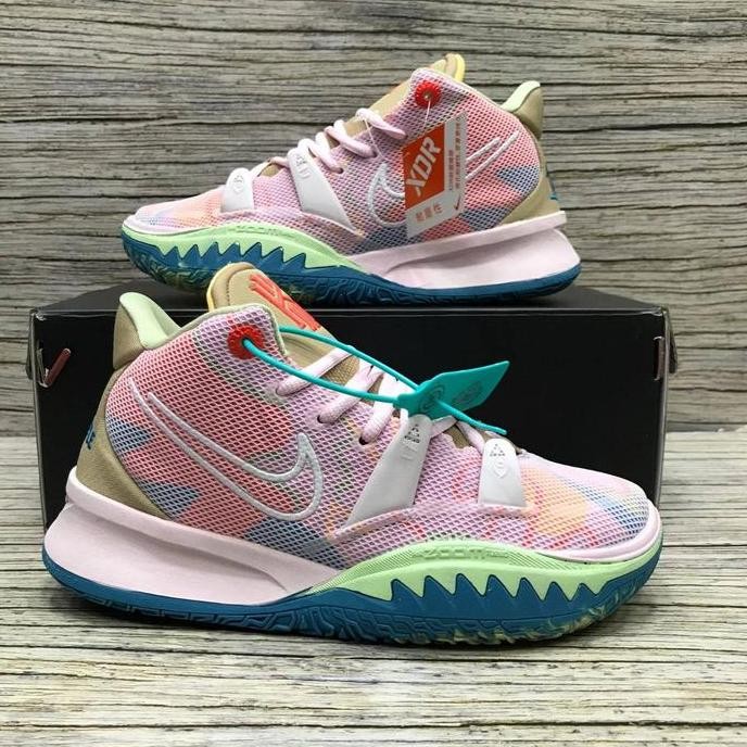 Sepatu Kyrie 7 Regal Pink Premium Original
