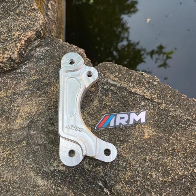 READY BRACKET KALIPER 2P BREMBO DISC 220 VARIO BEAT SCOOPY UPGRADE REM CAKRAM
