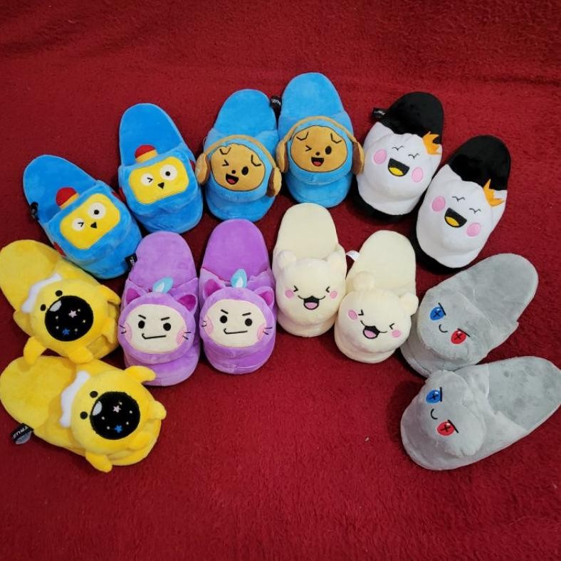 READY STOCK Sandal Truz Treasure Unofficial