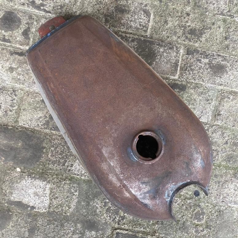 Tanki tangki tengki CB 100 K5 GL100 K5 pres Bahan Dream Tehal