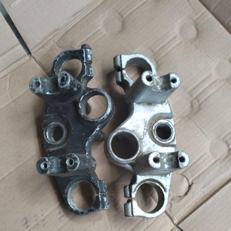 SEGITIGA ATAS YAMAHA BYSON ORIGINAL SECOND