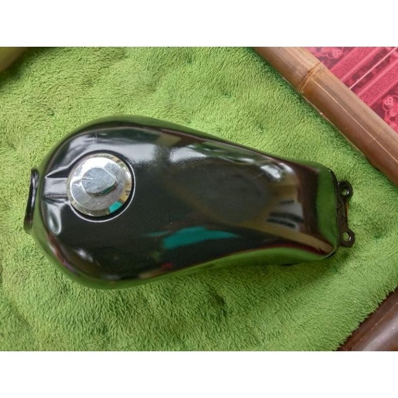 tangki original Honda Megapro lama/megapro hiu
