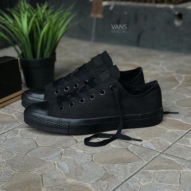 Sepatu Converse Full Black Original 100% All Star Hitam Polos Terlaris (Best Quality)
