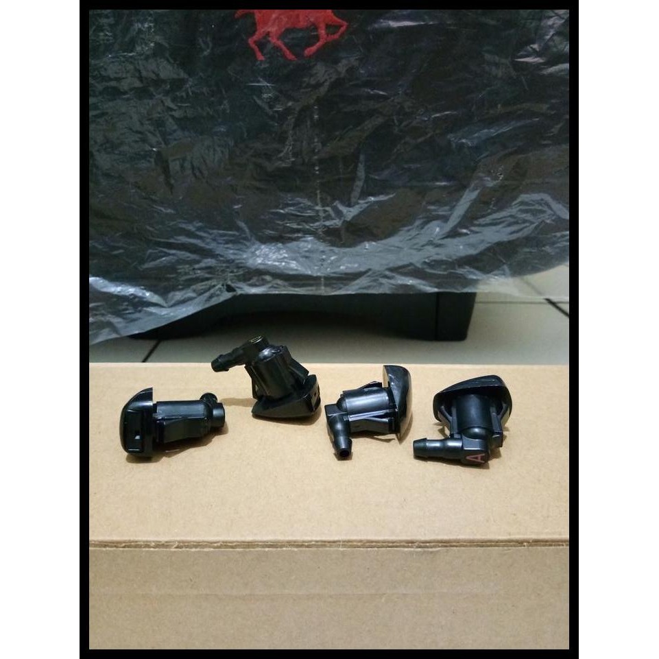 TERMURAH NOZZLE WIPER / AIR INNOVA 