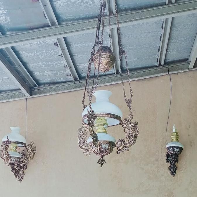 lampu gantung antik klasik Jawa Bali R 18