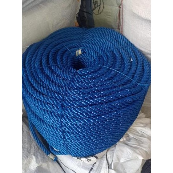 

Tali Tambang Plastik Pe Ukuran 16 Mm ( Per Rol )