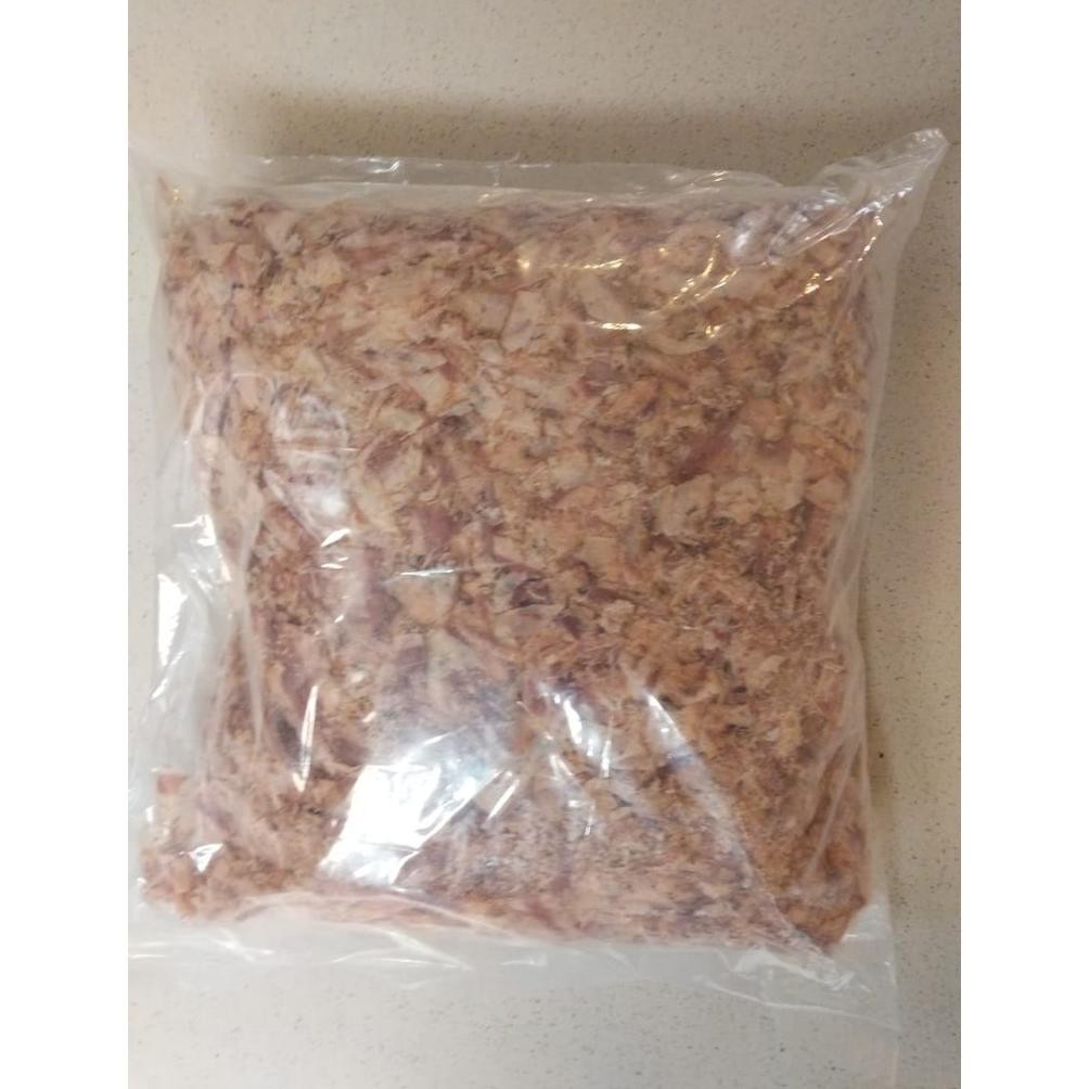 

Katsuobushi Grade A Ukuran Sedang (M) - 1kg Nett Nugi