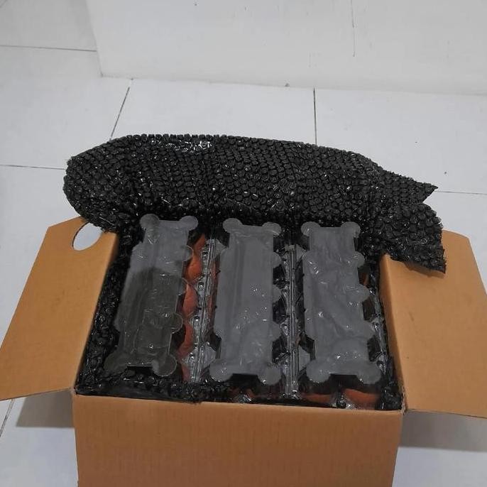 

telur omega 3 premium grade A (1 dus isi 6 pack) is