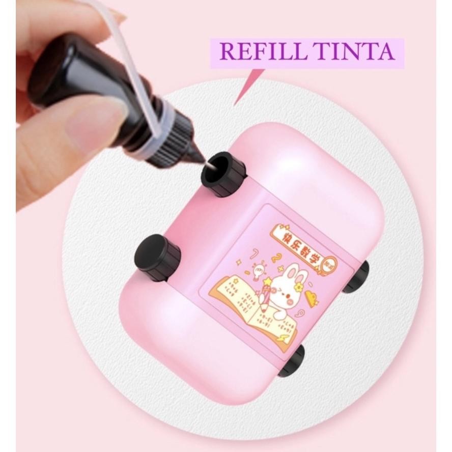 

STEMPEL PRAKTIS UNTUK PENILAIN GURU DENGAN 6 SISI 6 KATA / STEMPEL ANAK GOOD PERFECT KEEP UP ENGLISH STAR CHECKED TRY HARD / STEMPEL PENILAIAN ANAK SEKOLAH / STEMPEL REWARD PENILAIAN GURU TK SD / TEACHER STAMPS INKING COMMENT ENGLISH VERSION RB3