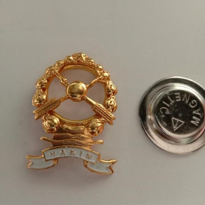 pin Cakra Maghnet Hakim pengadilan negeri