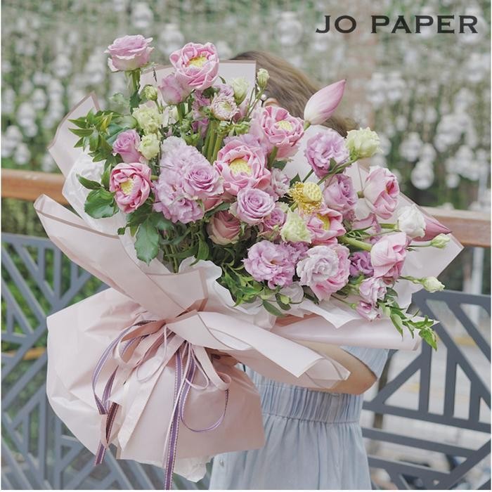 

Kkim [5 Lembar] Flower Wrapping Paper Varian List Gold Emas Kertas Buket Bunga Cellophane Florist Buket Snack