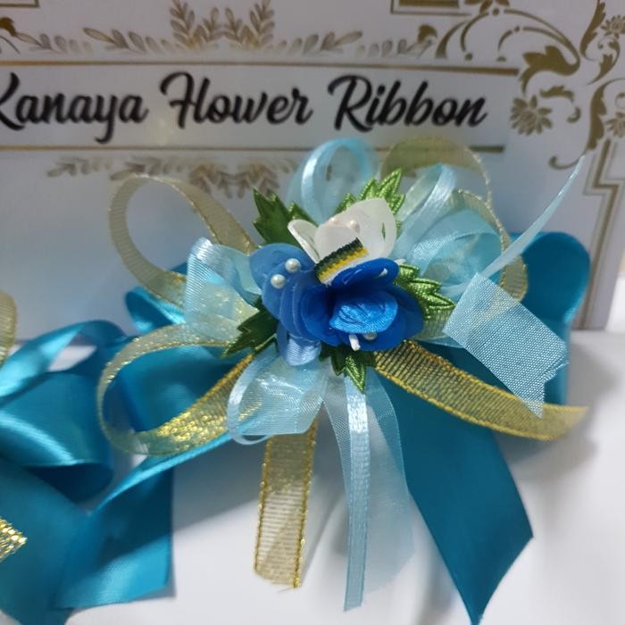 

Bis Pita Jadi Pita Piala Hampers Biru Muda List Emas