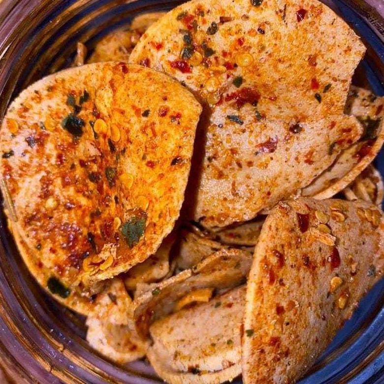 

Basreng bulat keripik koin pedas daun jeruk isi 1kg Nugi