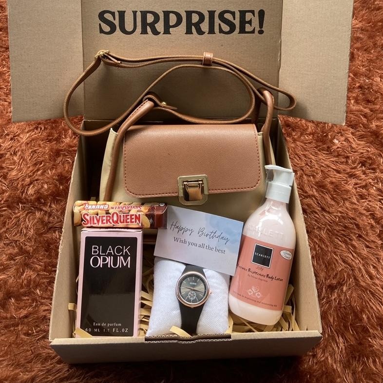 

[Kdw018] Giftbox Tas Kado Hampers Sage Cream
