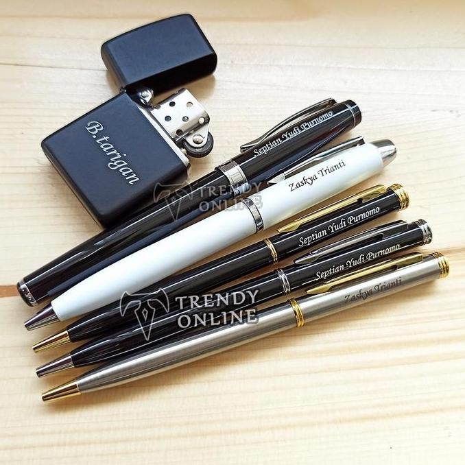 

Grafir Pulpen | Jasa Cetak Nama Satuan, Grafir Pulpen Zippo Termos Jam