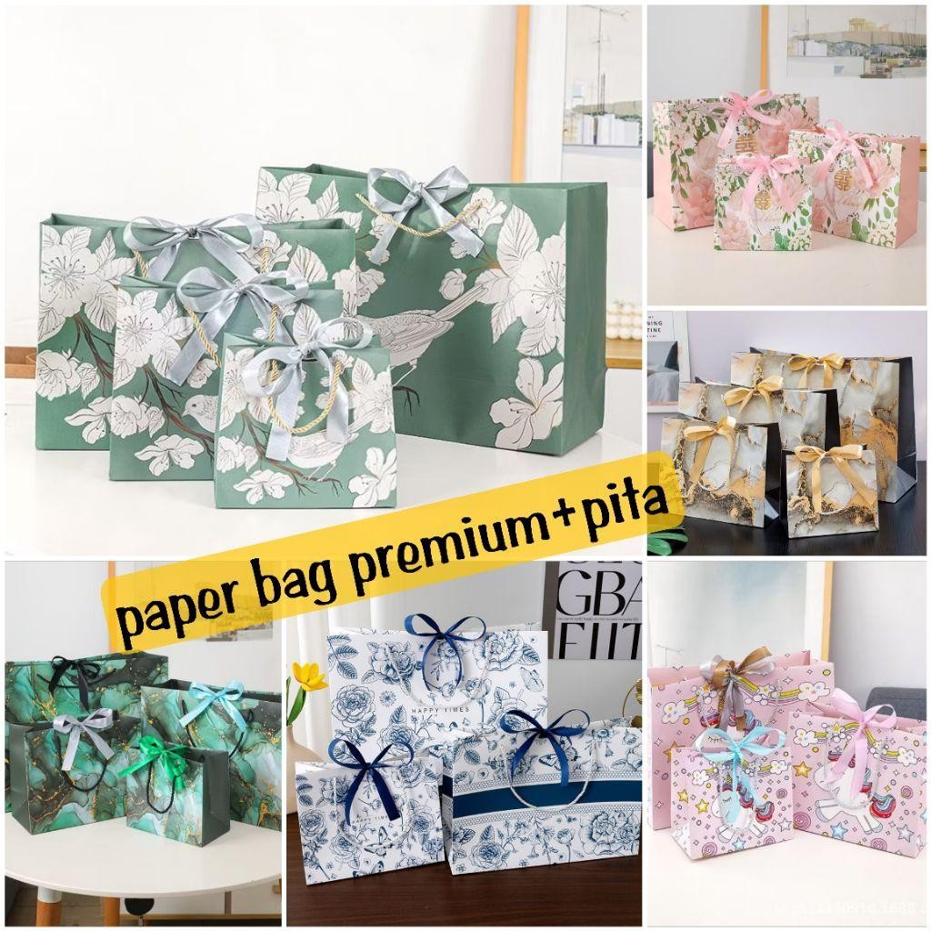 

Kkim Paper Bag Mewah Motif Cantik Premium Bird Green / Pink Pattern + Pita Berbagai Ukuran