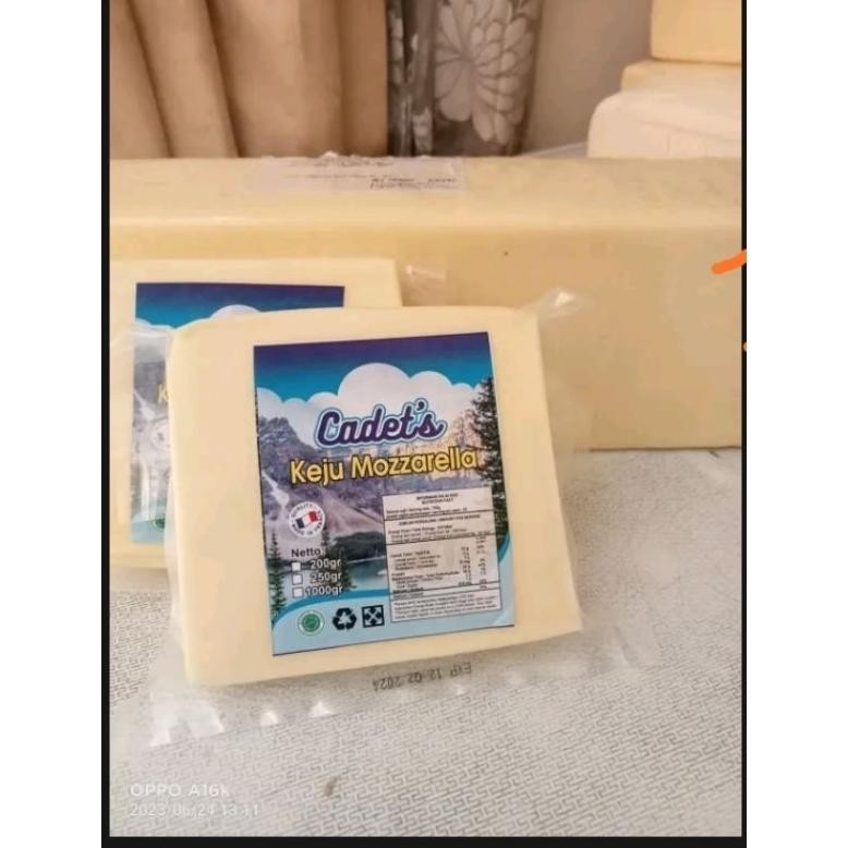 

Keju Mozzarella Cheese 250g Nugi