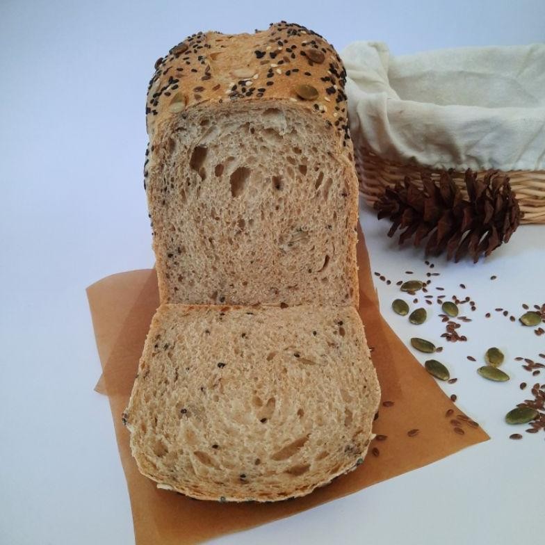 

Soft Sourdough Whole Wheat Multigrain | Roti Tawar Gandum Biji-bijian | Sourdough Multigrain Cranberry Nugi