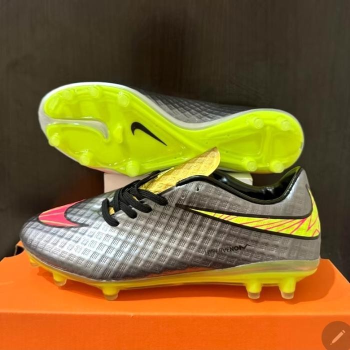 Bsis Sepatu Bola Hypervenom Phantom X Neymar Silver