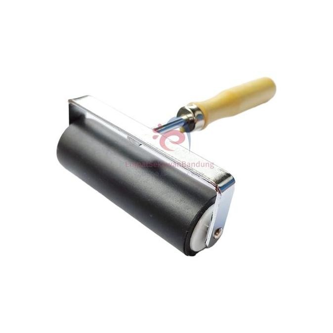 

V-Tec Roller Rubber 710 Besi 10 cm / Vtec Roll Lukis Bahan Besi