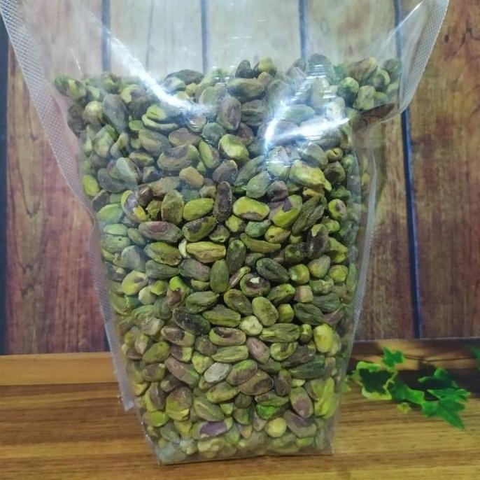 

Kacang Fustuk Pistachios Kupas Arab 500 Gram