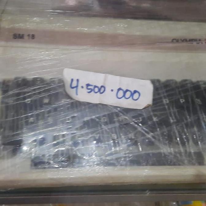 ((((()paling dicari] Mesin ketik OLYMPIA SM 18