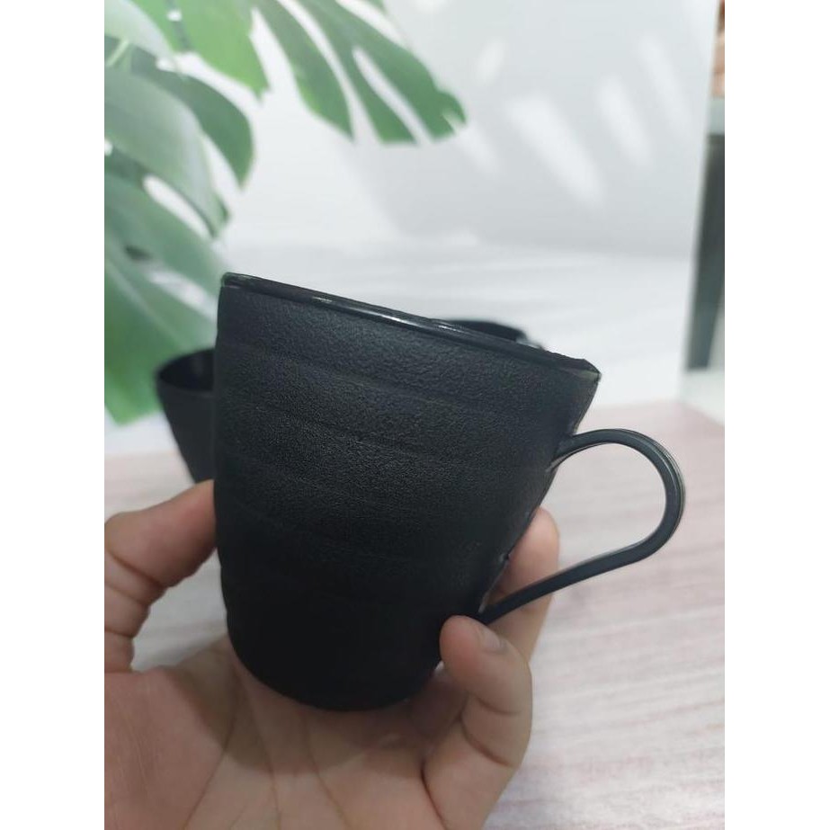 Gelas Cangkir 1 Lusin isi 12 pcs Cangkir Kopi Jadul Kecil Hitam set 12 pcs ukuran mini Cangkir plast