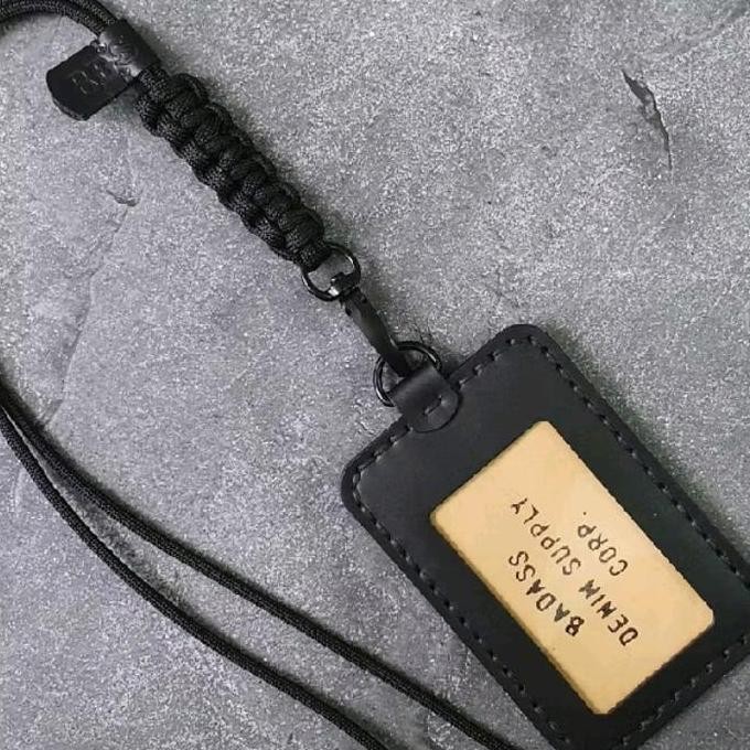 

Bds Salvo Id Card Holder Kulit + Tali Paracord Gantungan Name Tag Elegan Original
