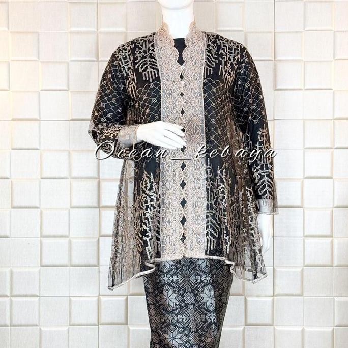 Kebaya Outer Bordir  Motif Mawar