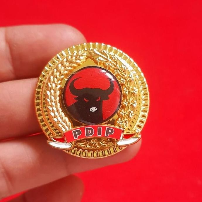 New PIN PARTAI PDI PERJUANGAN / PDI P