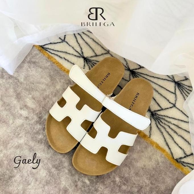 BRILEGA GAELY Sandal Casual Wanita Dengan Ketinggian Sole 3cm Sandal Puyuh Silang Tersedia Dari ( Uk