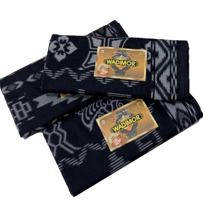 Kain Sarung Wadimor Muslim Dewasa Motif Batik Bunga Bali Tenun Katun Special Hitam BLACK Santri Peka