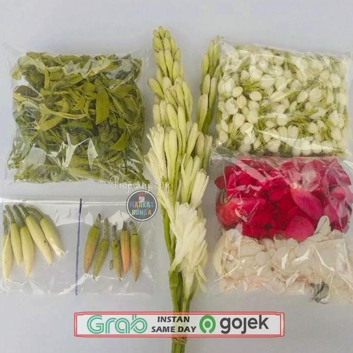 

Baru Paket Kembang 7 Rupa Bunga Untuk Mandi Tradisional Lengkap