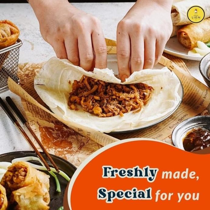 

Terlaris | Terbaru | Best Seller | Termurah Loenpia Lunpia Loempia Lumpia Mbak Lien Oleh-Oleh Khas Semarang Isi 10 Original | High Quality | Berkualitas