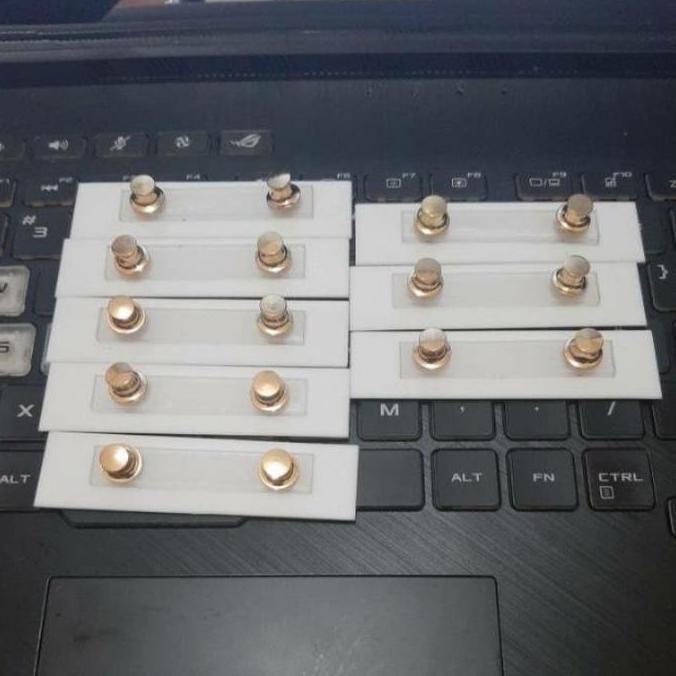 

New Name tag Nyonya Papan Nama Dada Akrilik Lapis Resin P.O