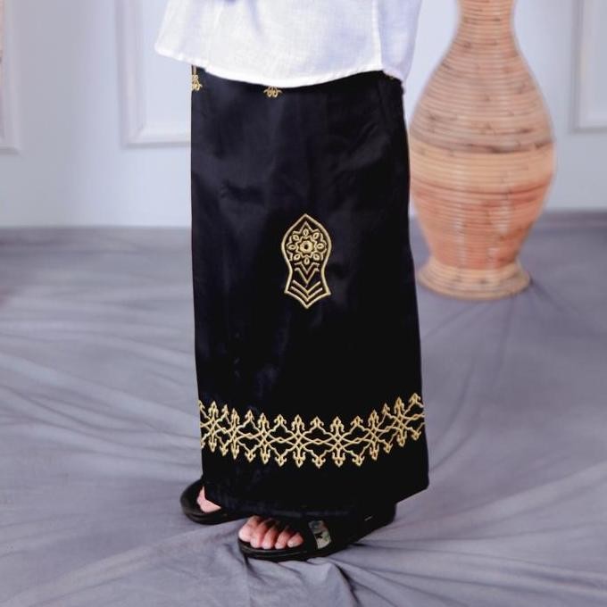 KIF sarung Anak Instan hitam bordir Katun original Motif Pintu aceh Katun muslim  lembut Panjang Nya