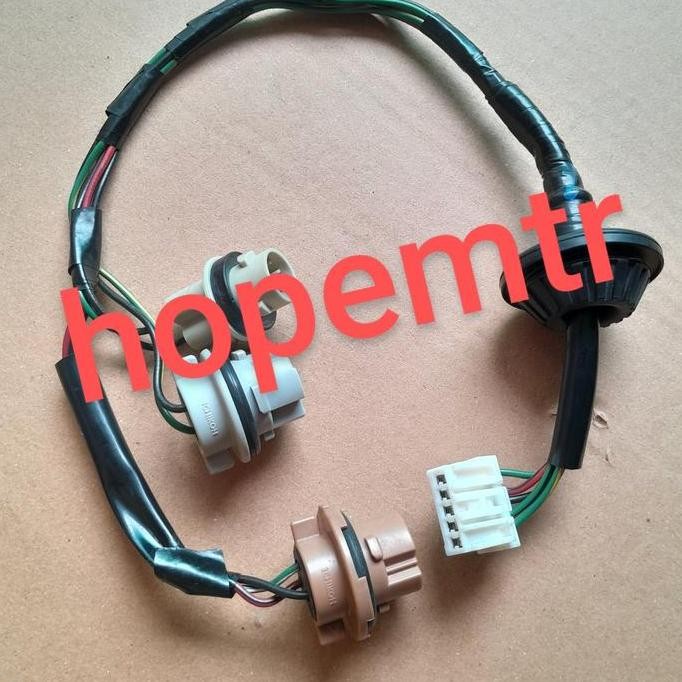 TERLARIS - soket socket kabel lampu stop stoplamp belakang honda freed