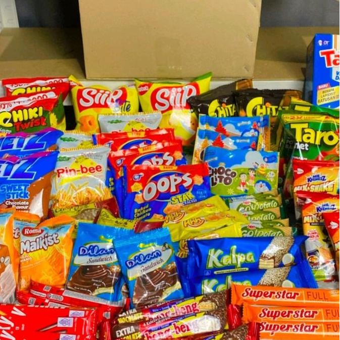 

Paket Snack isi 80 pcs - Hamper Bingkisan Cemilan Snack - Paket Lengkap