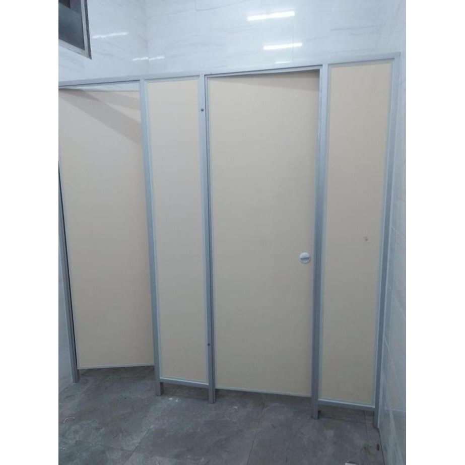 PARTISI KUBIKAL TOILET PVC DAN ALUMINIUM PESANAN BU YESSY murah