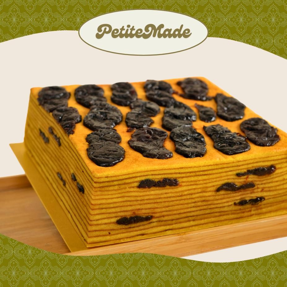 

NO_MORE PETITE MADE - Lapis Legit Vacum Wisman 20x20cm (NON HARDBOX / SOFTBOX)