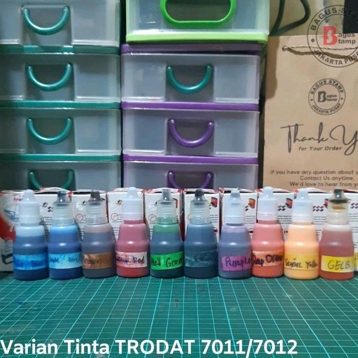 

Tinta stempel Trodat Otomatis Self Ink 7011 / 7012 25ml Nugi