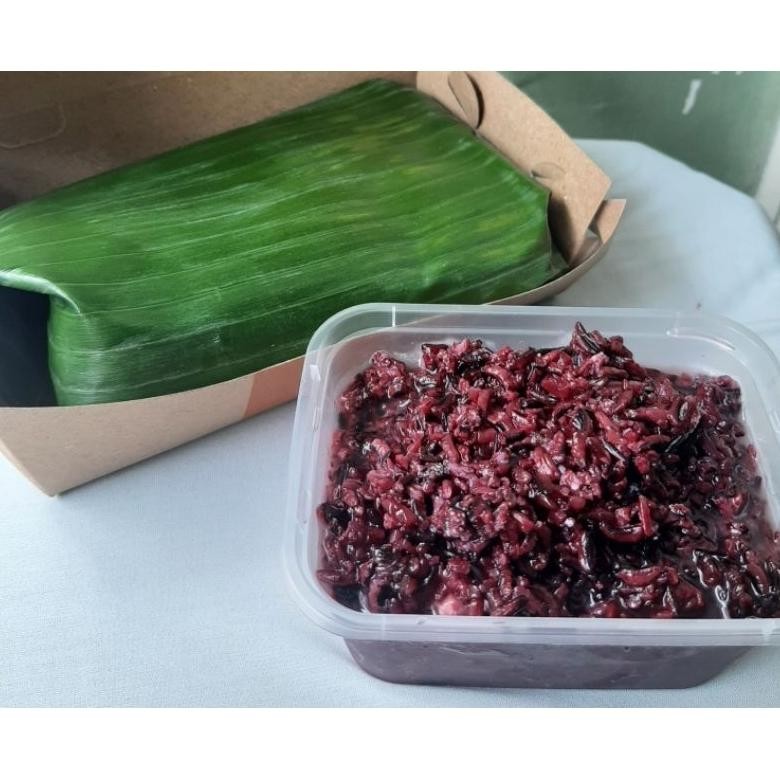 

Paket tape uli betawi, uli 500 gram dan tape 250 gram aSt