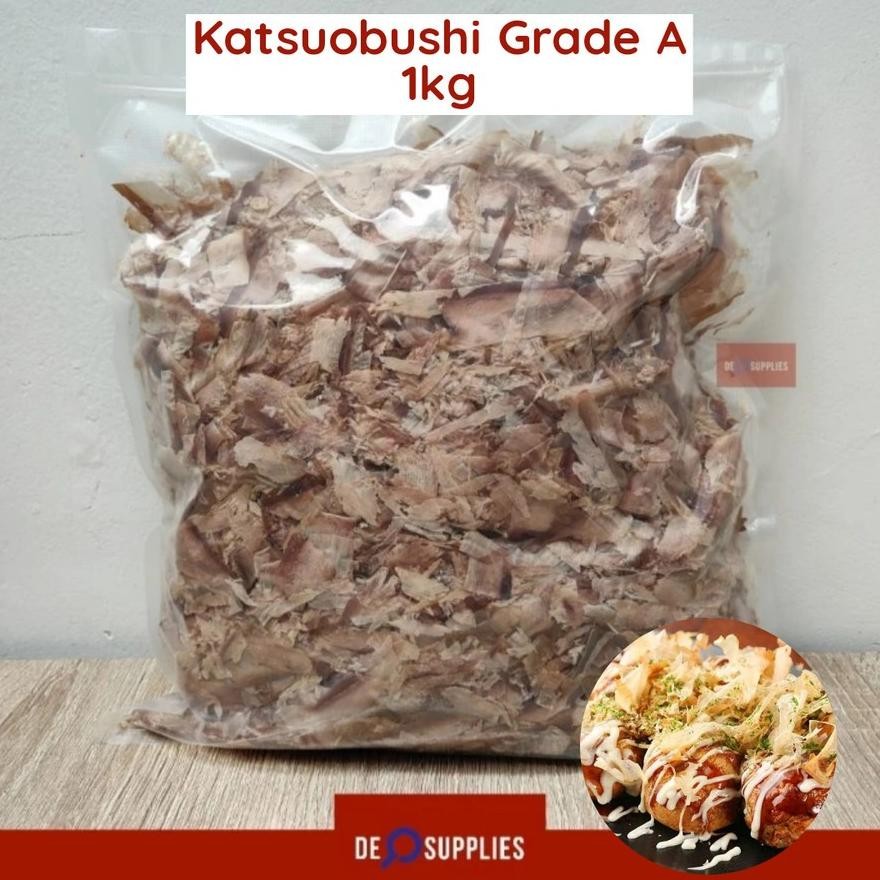 

Katsuobushi Bonito Flakes Grade A 1kg - Cakalang Serut Asap Halal Premium Okonomiyaki Takoyaki Topping Sushi Onigiri aSt