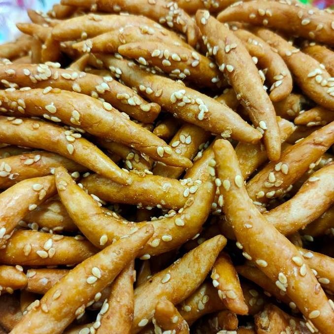 

Baru Telor Gabus Gula Aren Wijen 250 Gram - Cemilan Tradisional Manis